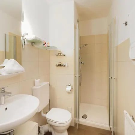 One-bedroom In 아파트 *